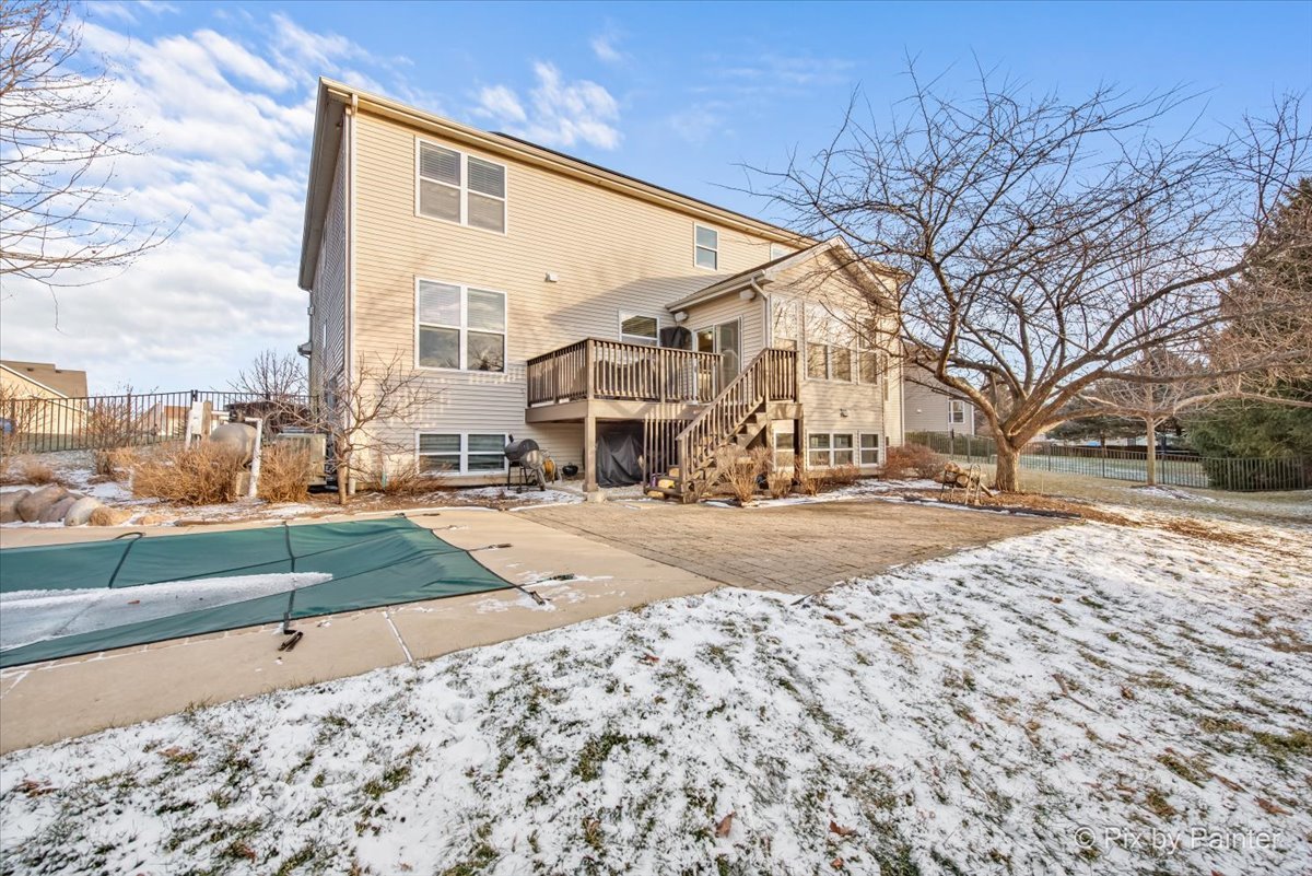 7 Birchwood Court, Lake In The Hills, IL 60156