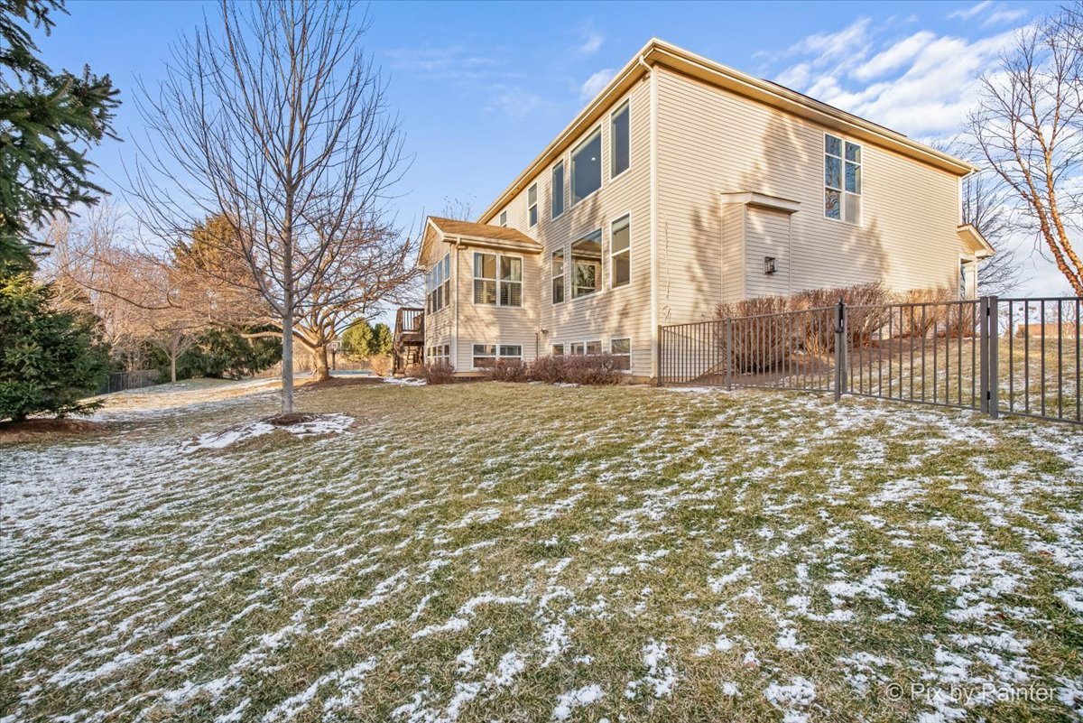 7 Birchwood Court, Lake In The Hills, IL 60156