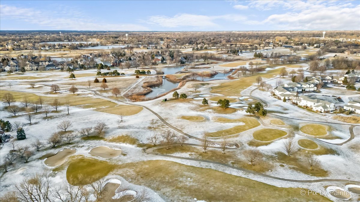 7 Birchwood Court, Lake In The Hills, IL 60156