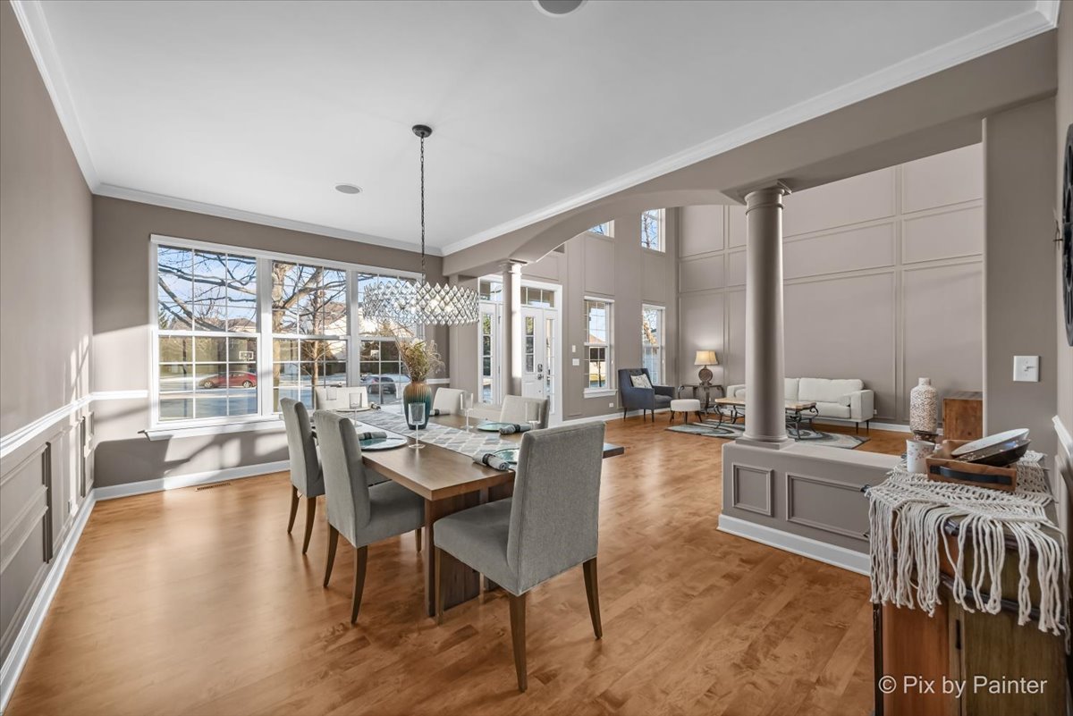 7 Birchwood Court, Lake In The Hills, IL 60156