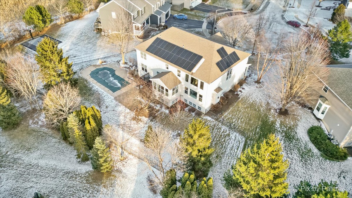 7 Birchwood Court, Lake In The Hills, IL 60156