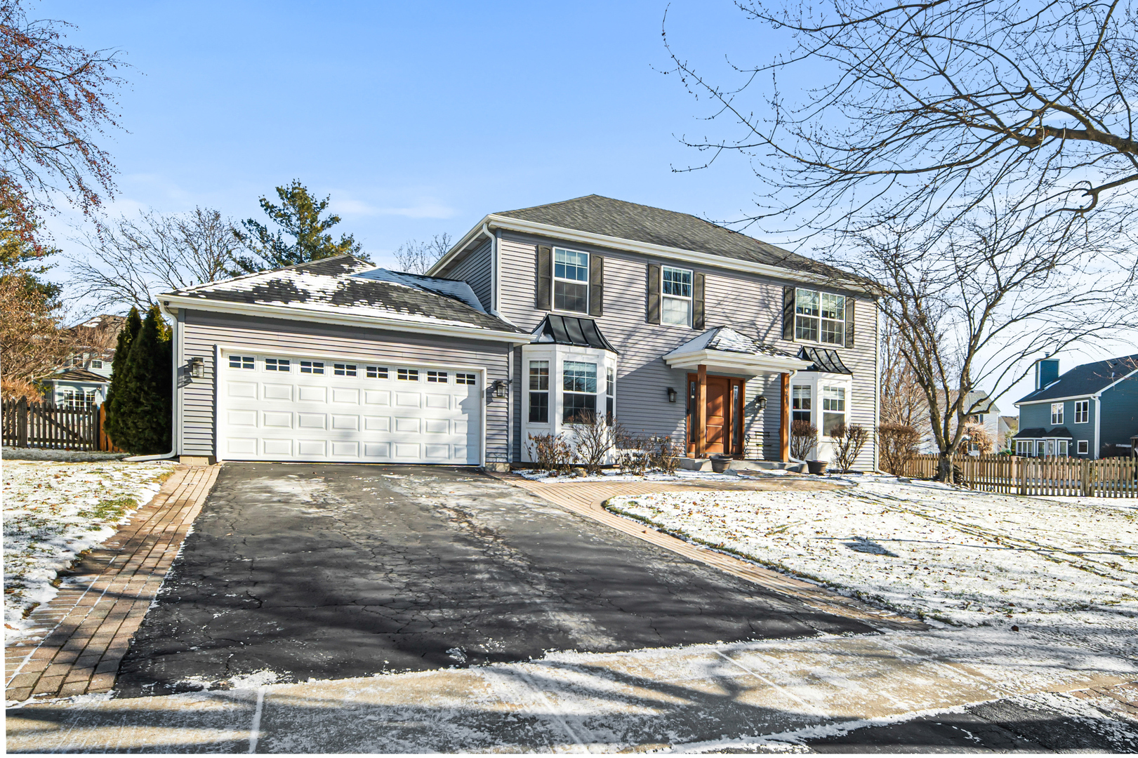 621 Doral Lane, North Aurora, IL 60542