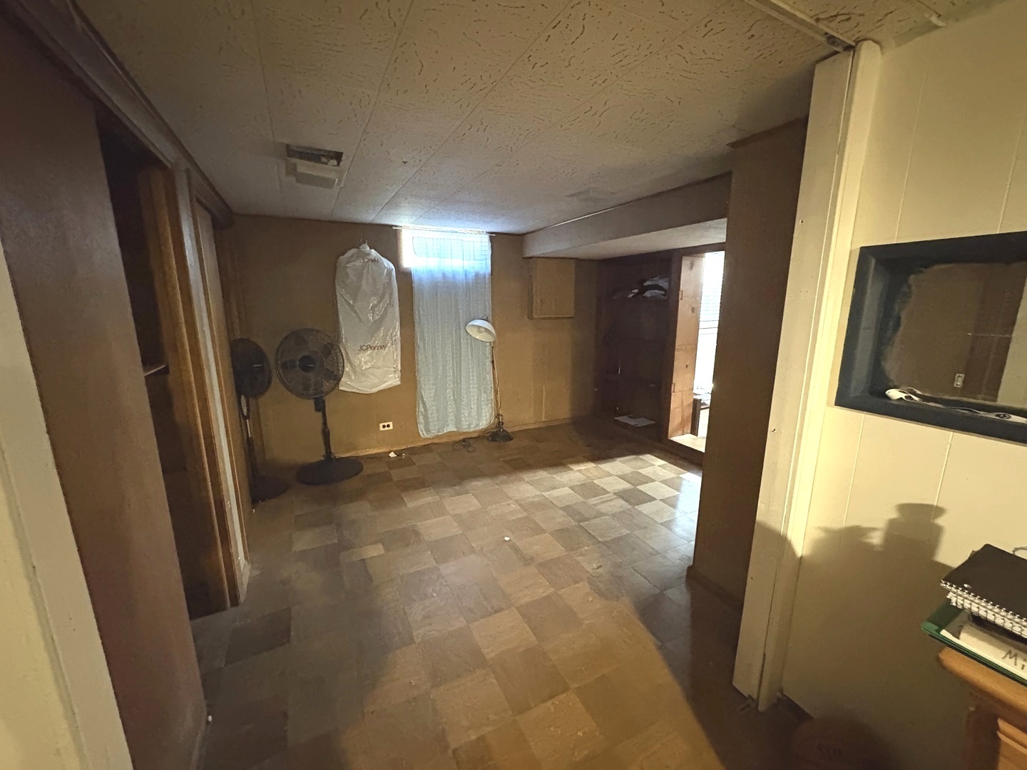 631 Bent Street, Elgin, IL 60120