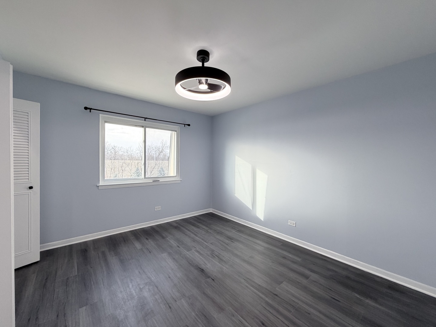 9460 Bay Colony Drive #3N, Des Plaines, IL 60016