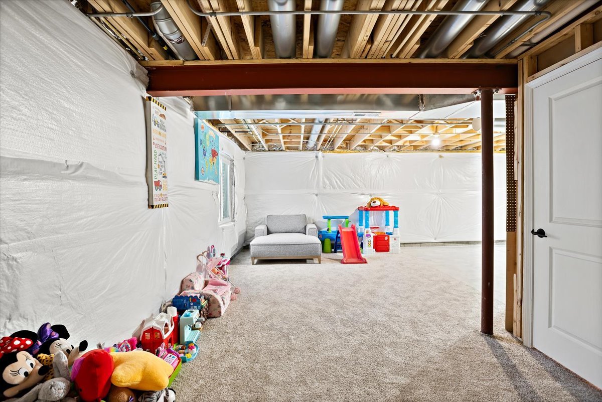 11306 Kinney Way, Huntley, IL 60142