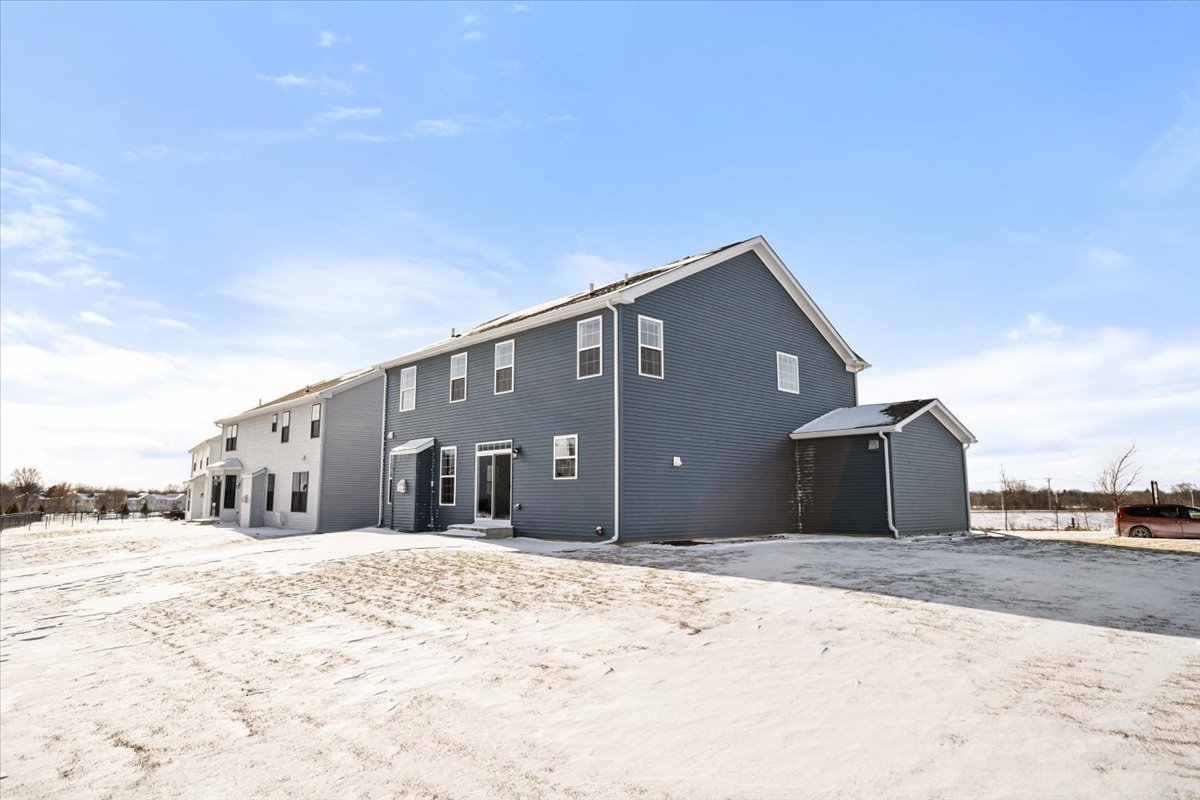 11306 Kinney Way, Huntley, IL 60142