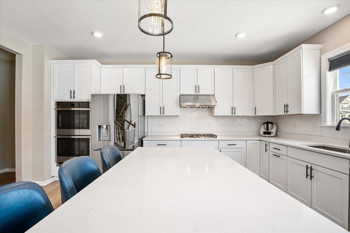 11306 Kinney Way, Huntley, IL 60142