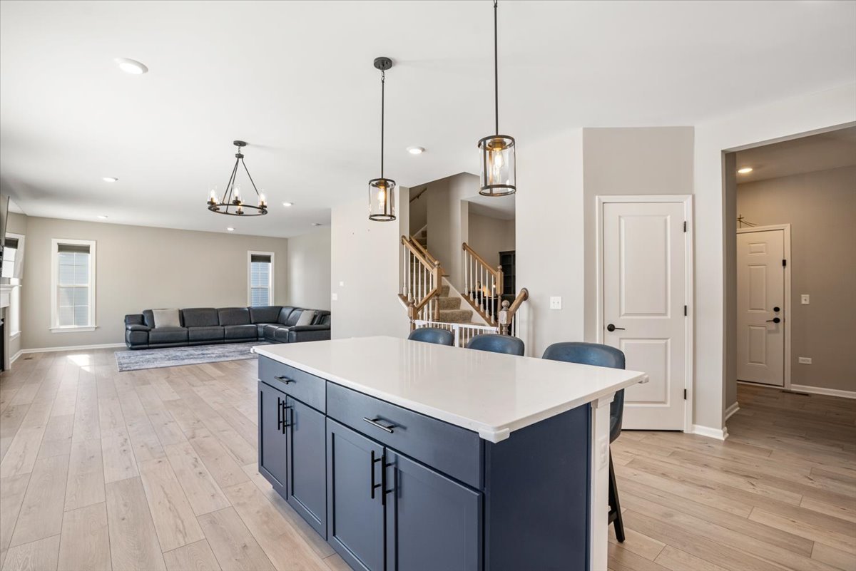 11306 Kinney Way, Huntley, IL 60142