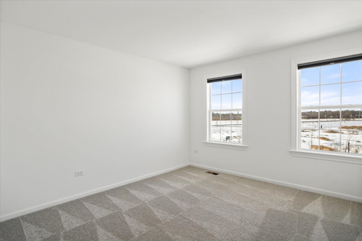 11306 Kinney Way, Huntley, IL 60142