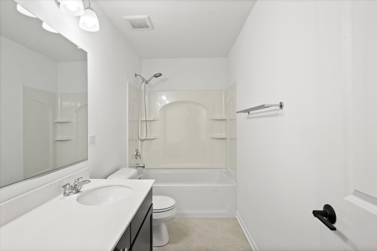 11306 Kinney Way, Huntley, IL 60142