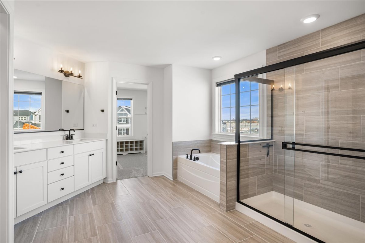 11306 Kinney Way, Huntley, IL 60142