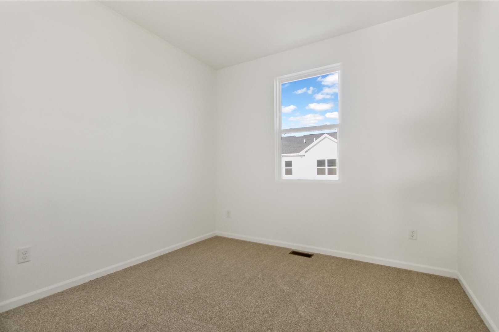 347 Kingsport Drive, South Elgin, IL 60177