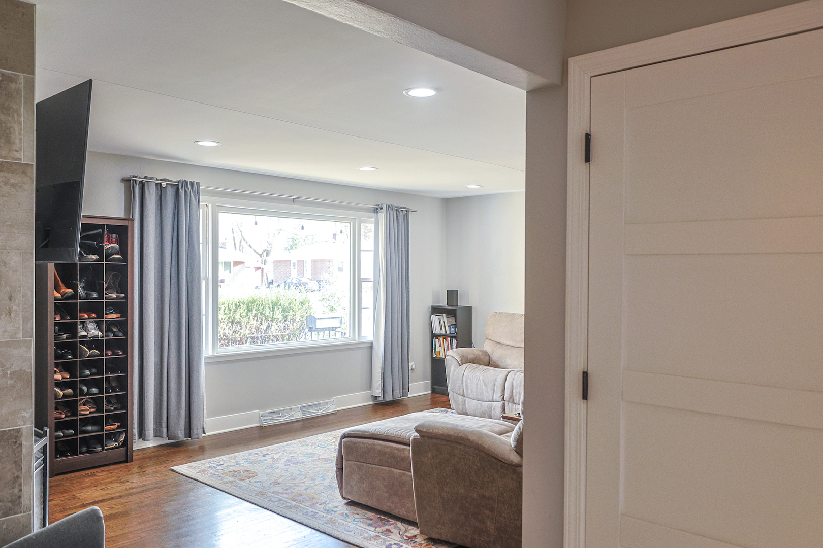 227 N Butterfield Road, Libertyville, IL 60048