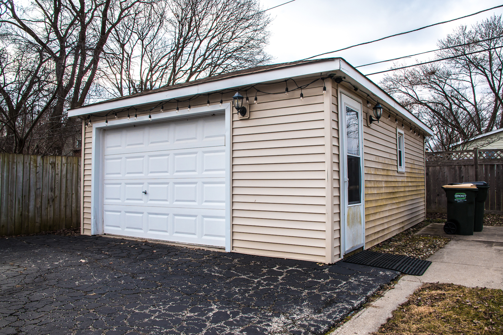 227 N Butterfield Road, Libertyville, IL 60048