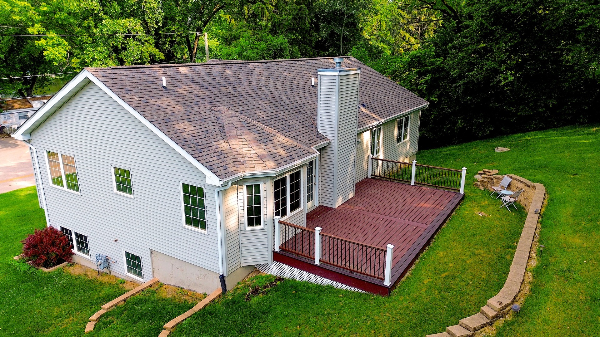 38815 N Broadway Avenue, Antioch, IL 60002