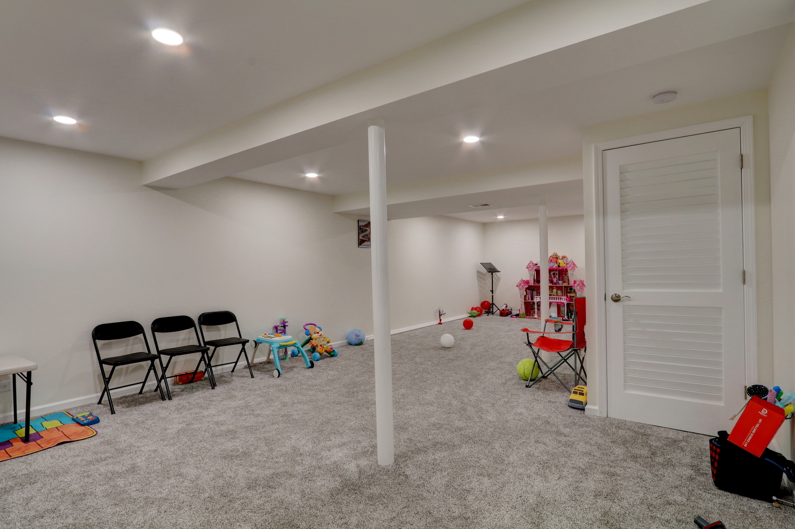 1566 Anderson Lane, Buffalo Grove, IL 60089