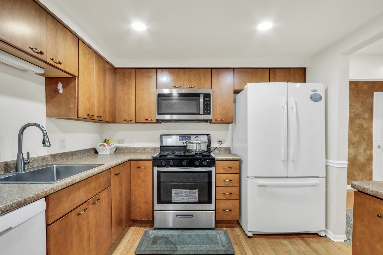 1566 Anderson Lane, Buffalo Grove, IL 60089