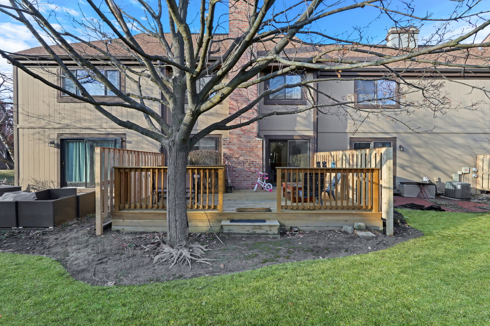 1566 Anderson Lane, Buffalo Grove, IL 60089