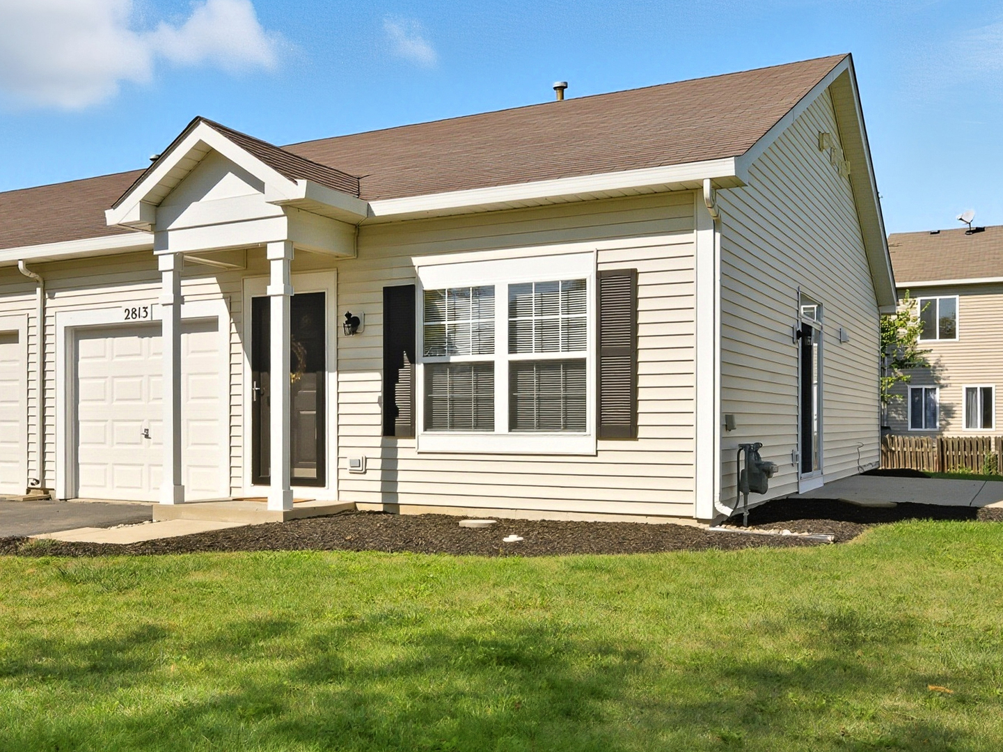 2813 Hoffman Street, Plano, IL 60545