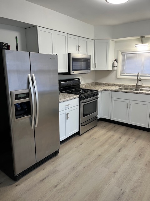 3027 Wilshire Avenue, Markham, IL 60428