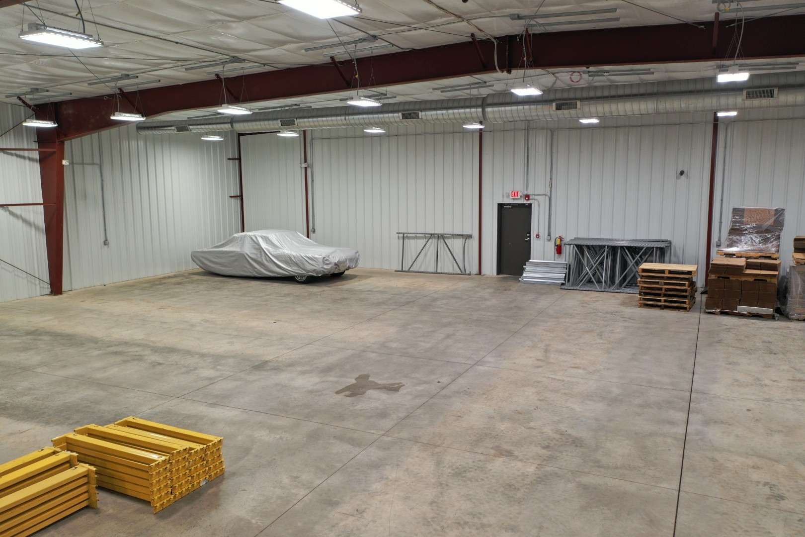 2406 W Market Street, Bloomington, IL 61705