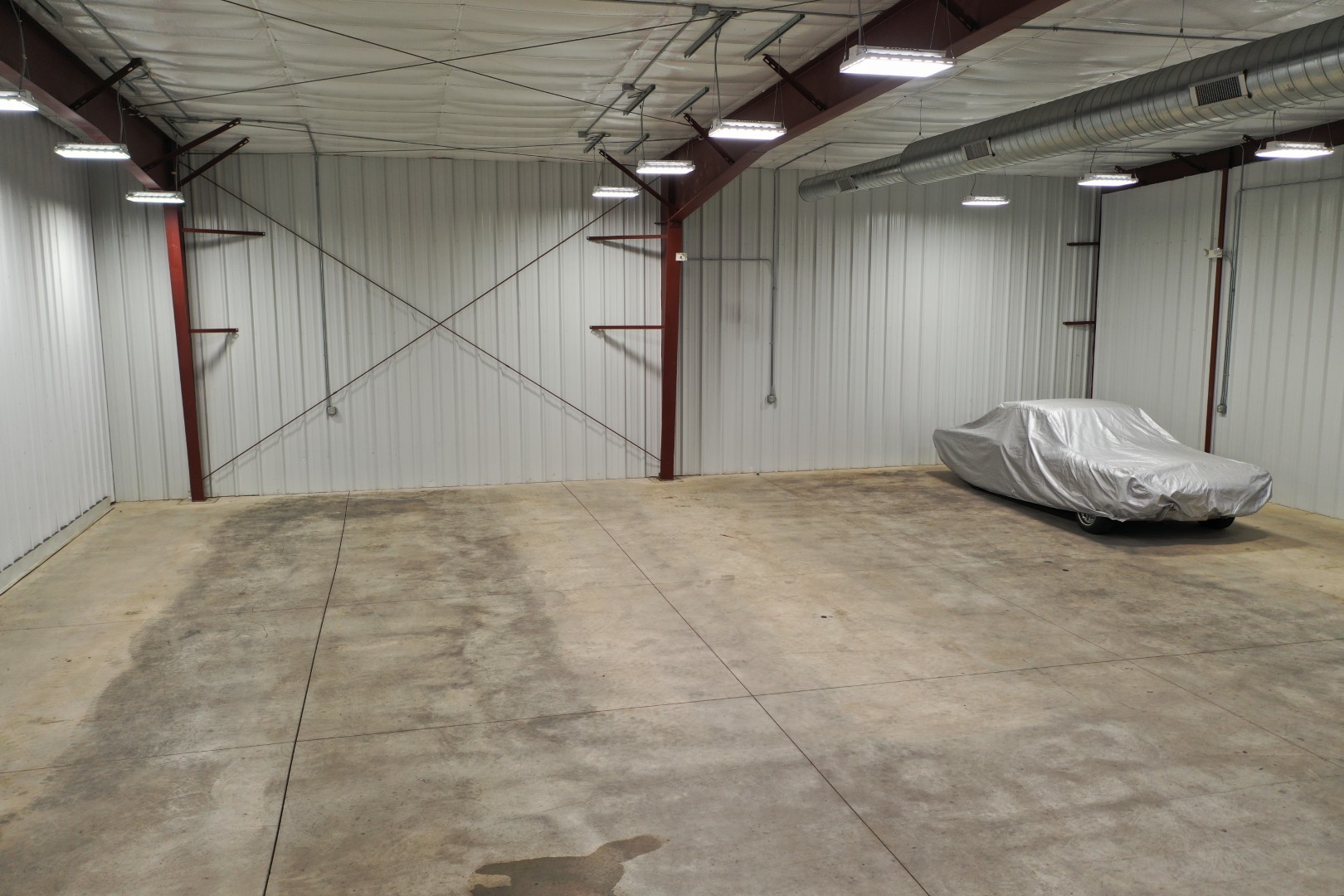 2406 W Market Street, Bloomington, IL 61705