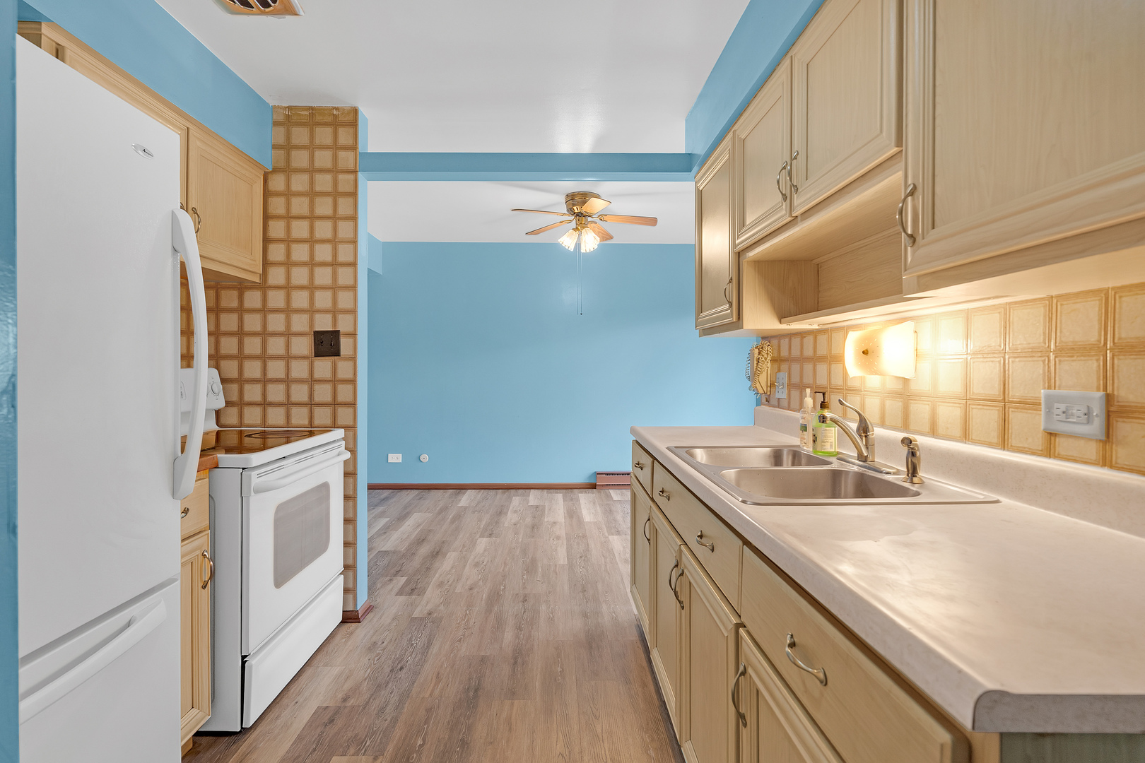 18W063 14th Street, Villa Park, IL 60181