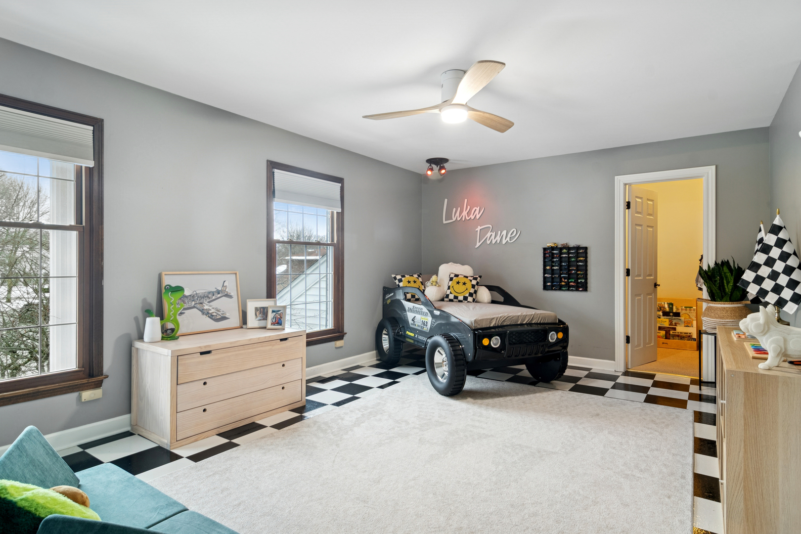 Lincolnshire, IL 60069