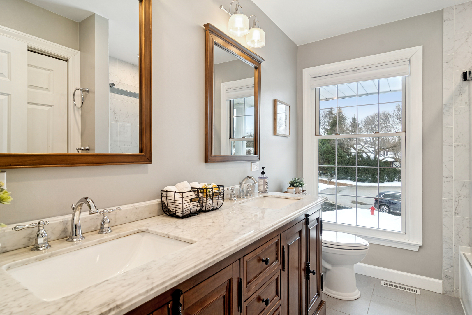 Lincolnshire, IL 60069