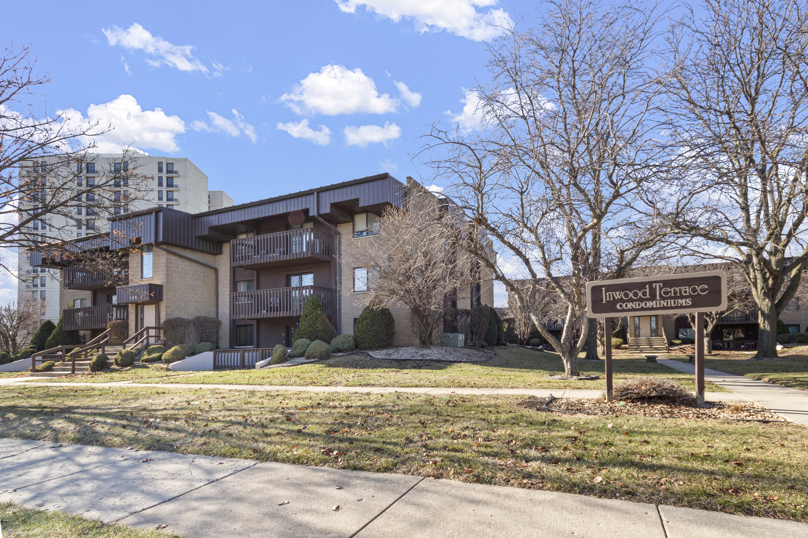 109 Caterpillar Drive #1B, Joliet, IL 60436