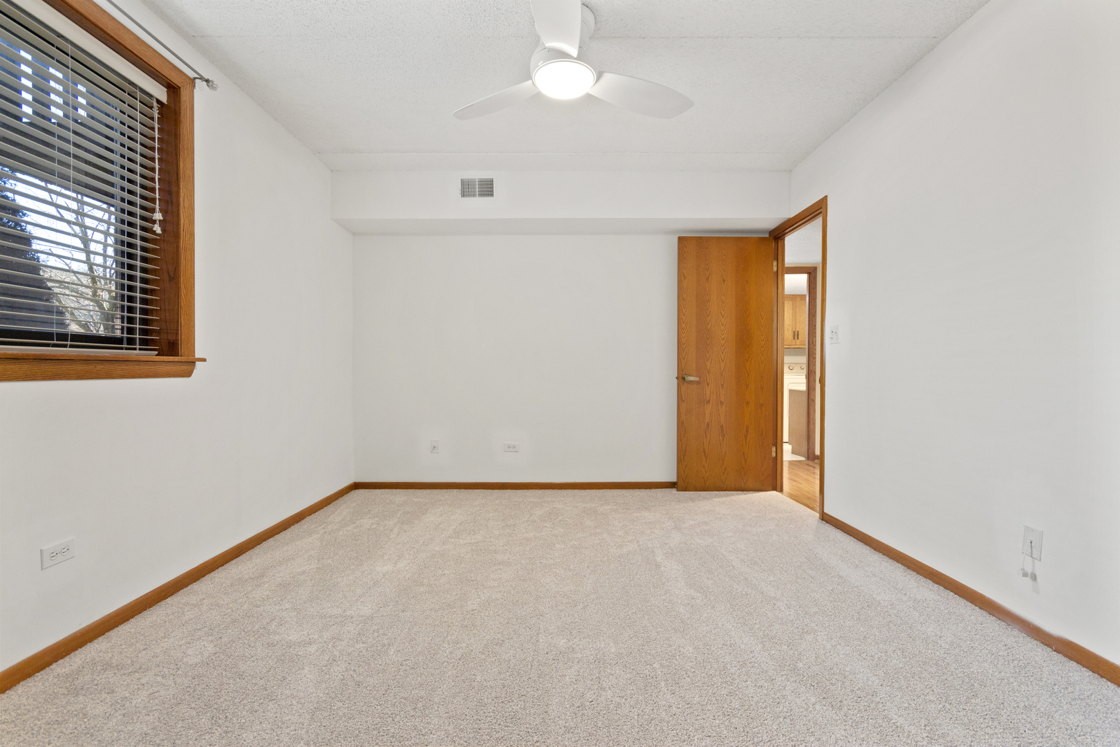 109 Caterpillar Drive #1B, Joliet, IL 60436