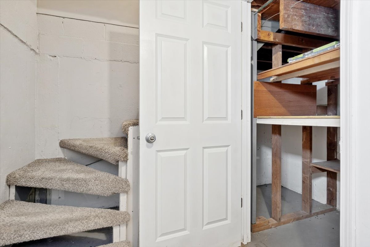 6101 W 127th Street, Palos Heights, IL 60463