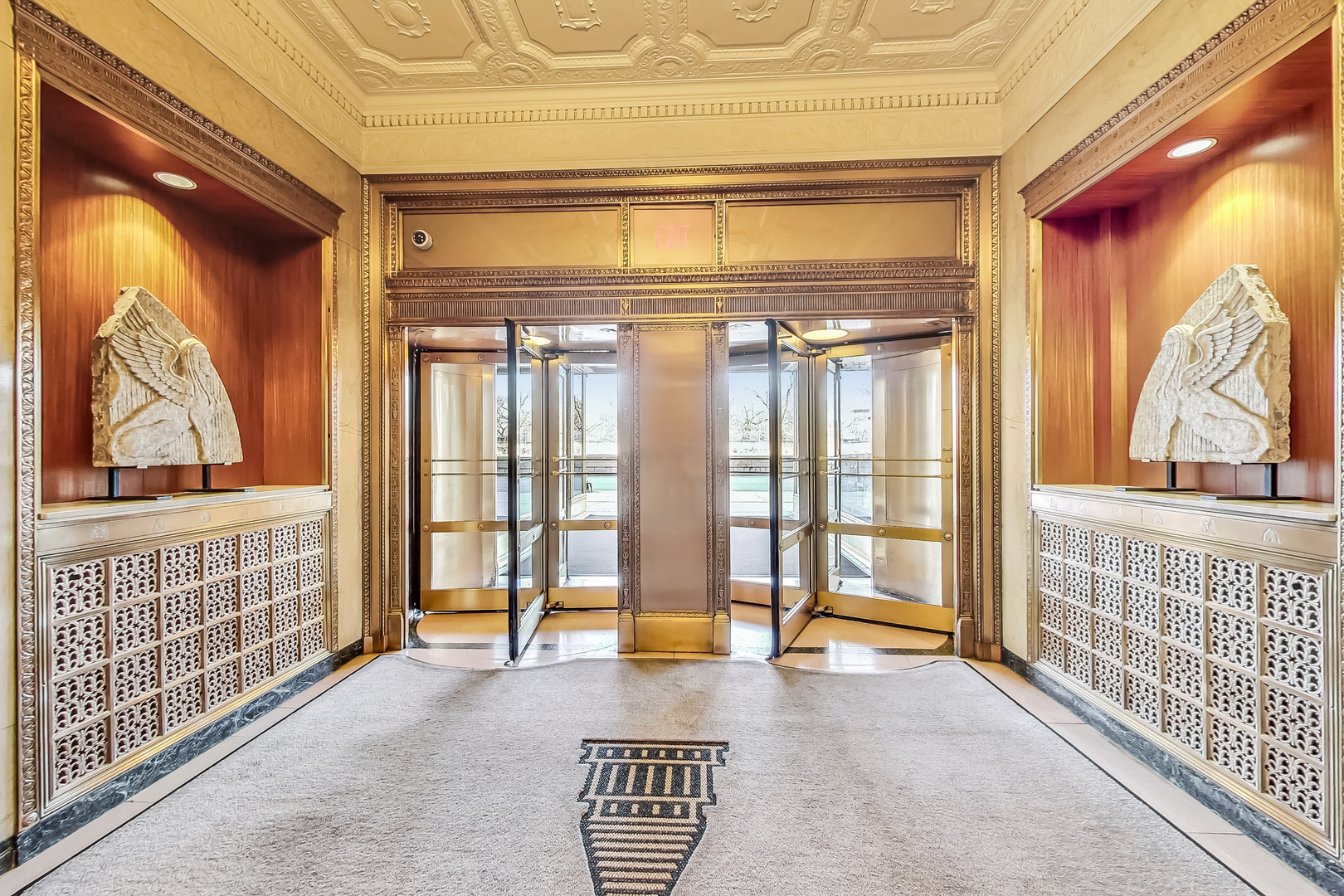 310 S MICHIGAN Avenue #1013, Chicago, IL 60604