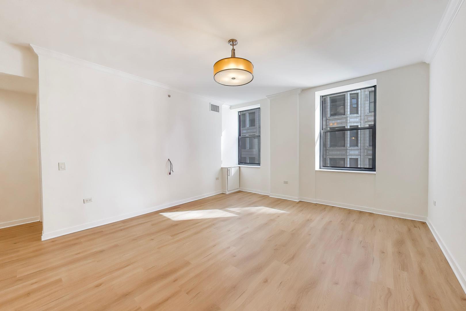 310 S MICHIGAN Avenue #1013, Chicago, IL 60604