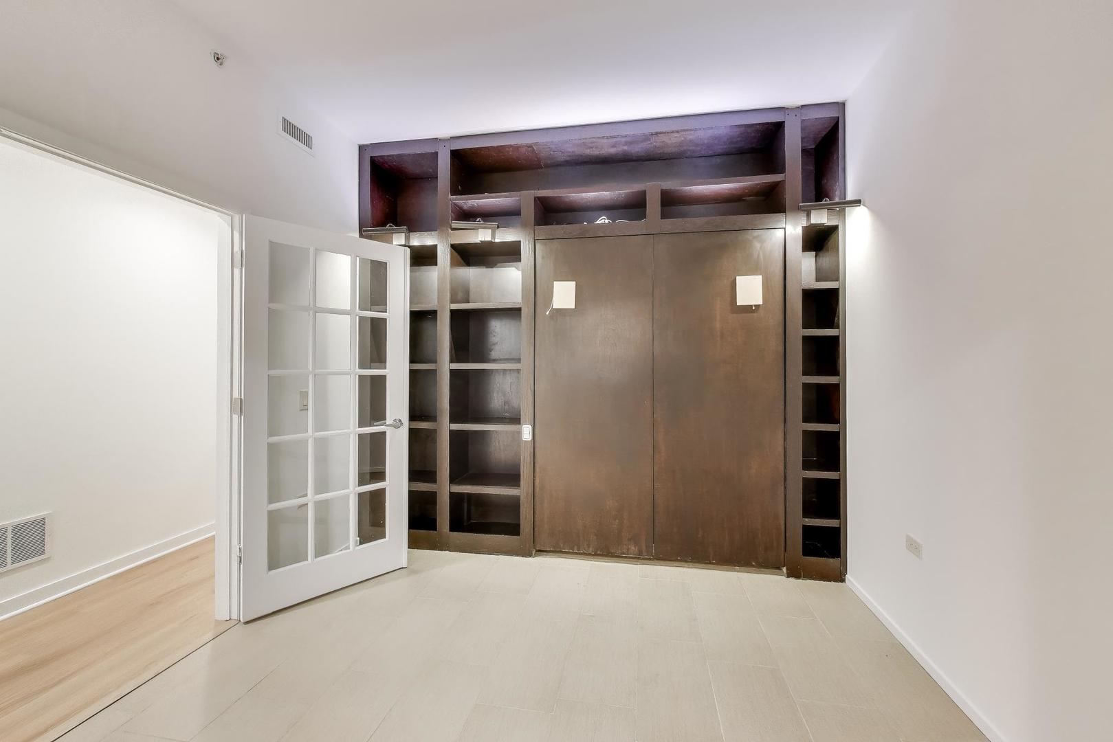 310 S MICHIGAN Avenue #1013, Chicago, IL 60604