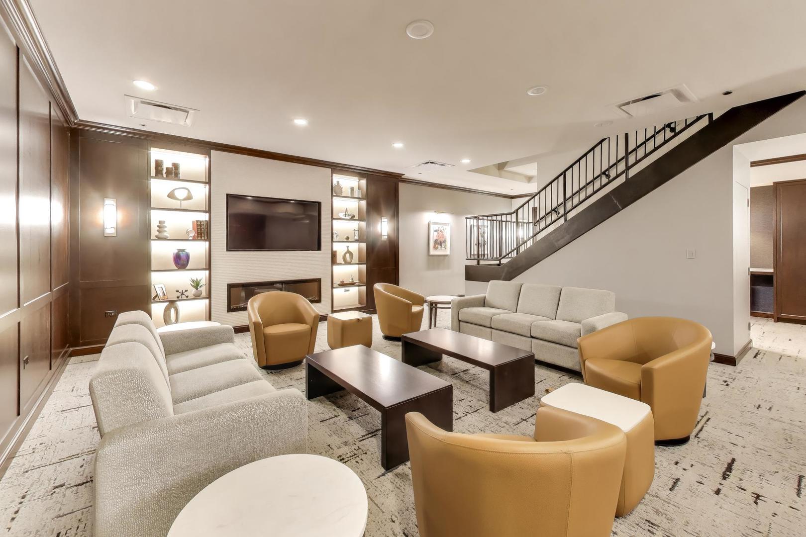 310 S MICHIGAN Avenue #1013, Chicago, IL 60604