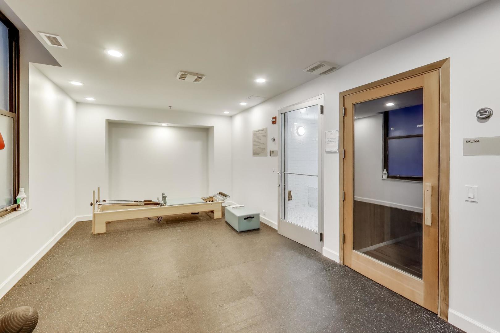 310 S MICHIGAN Avenue #1013, Chicago, IL 60604