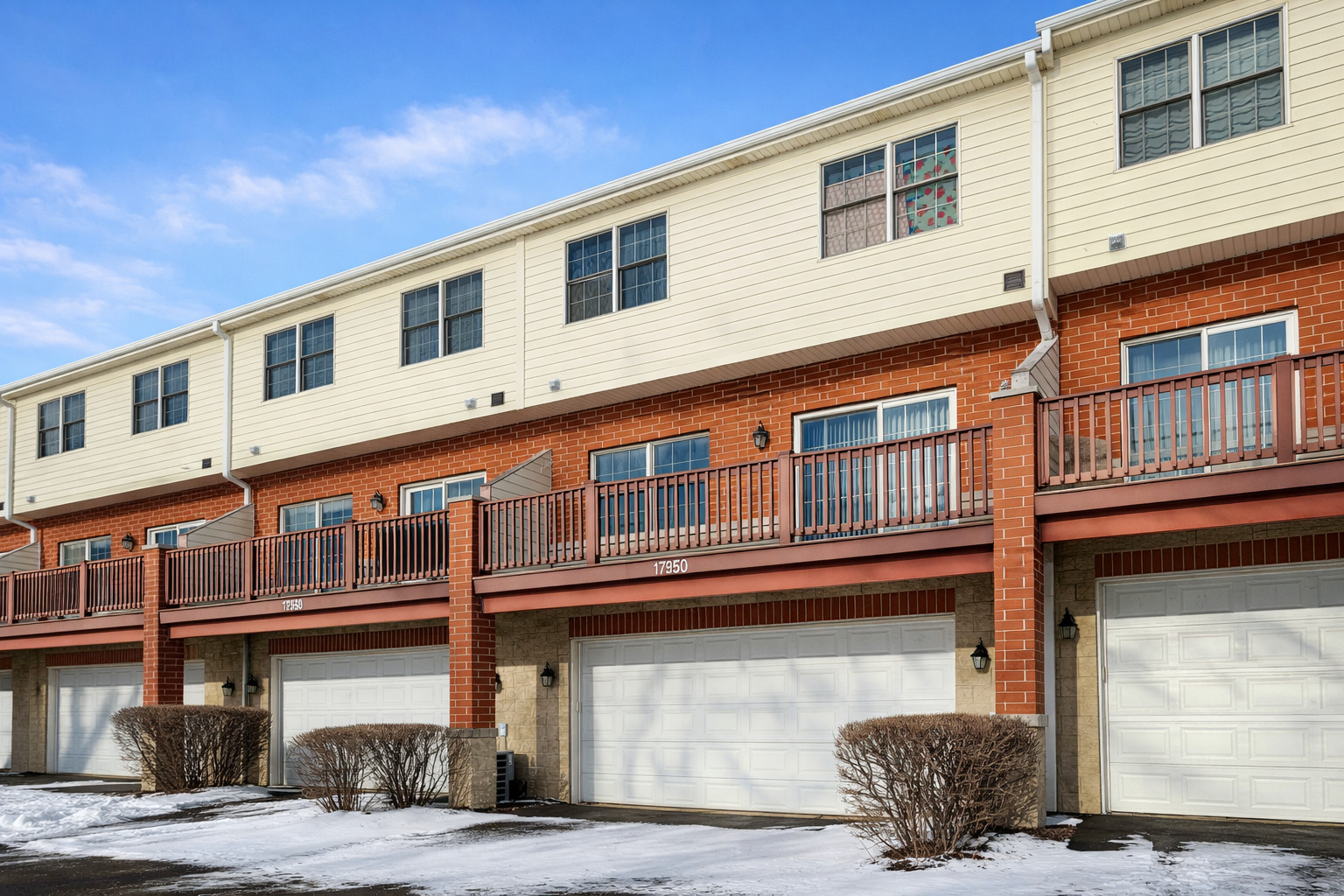 17950 Fountain Circle, Orland Park, IL 60467