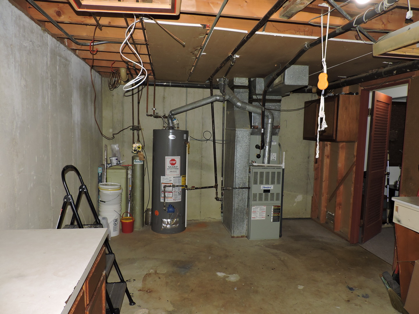 2216 Andover Court, Schaumburg, IL 60194