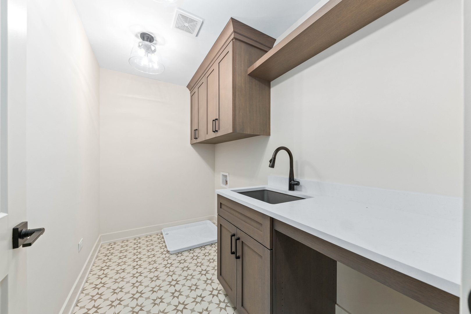 1314 N Eagle Street, Naperville, IL 60563