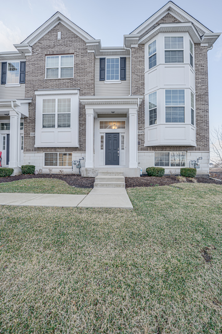 4449 Monroe Court, Naperville, IL 60564