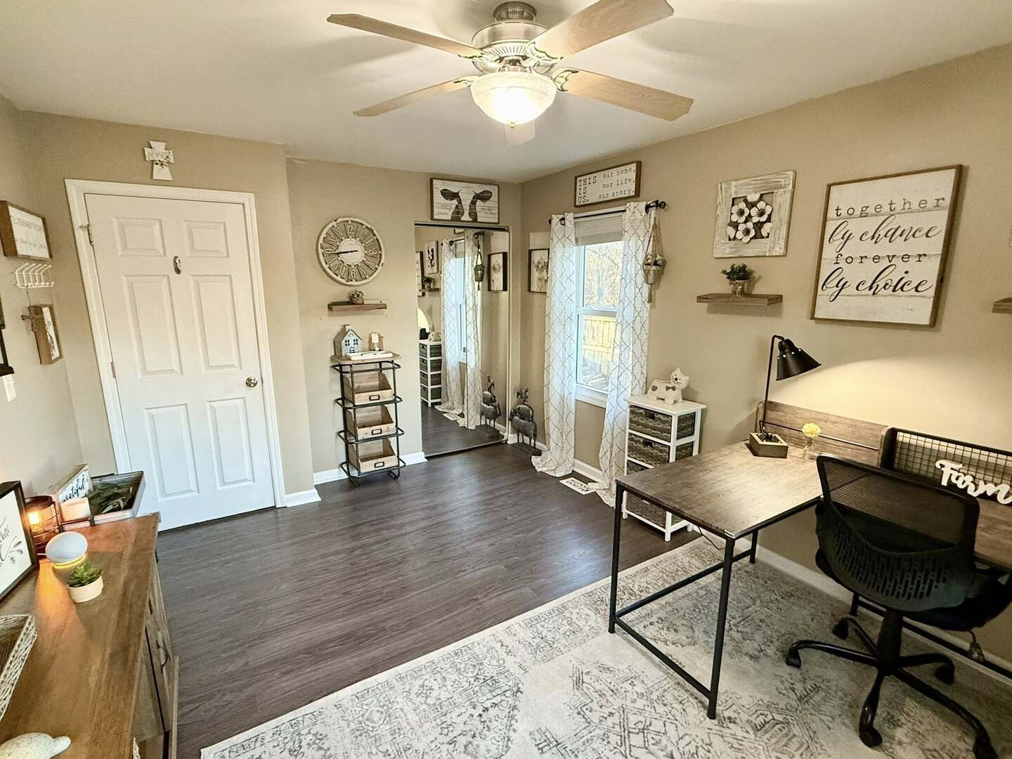 7624 Westview Lane, Woodridge, IL 60517