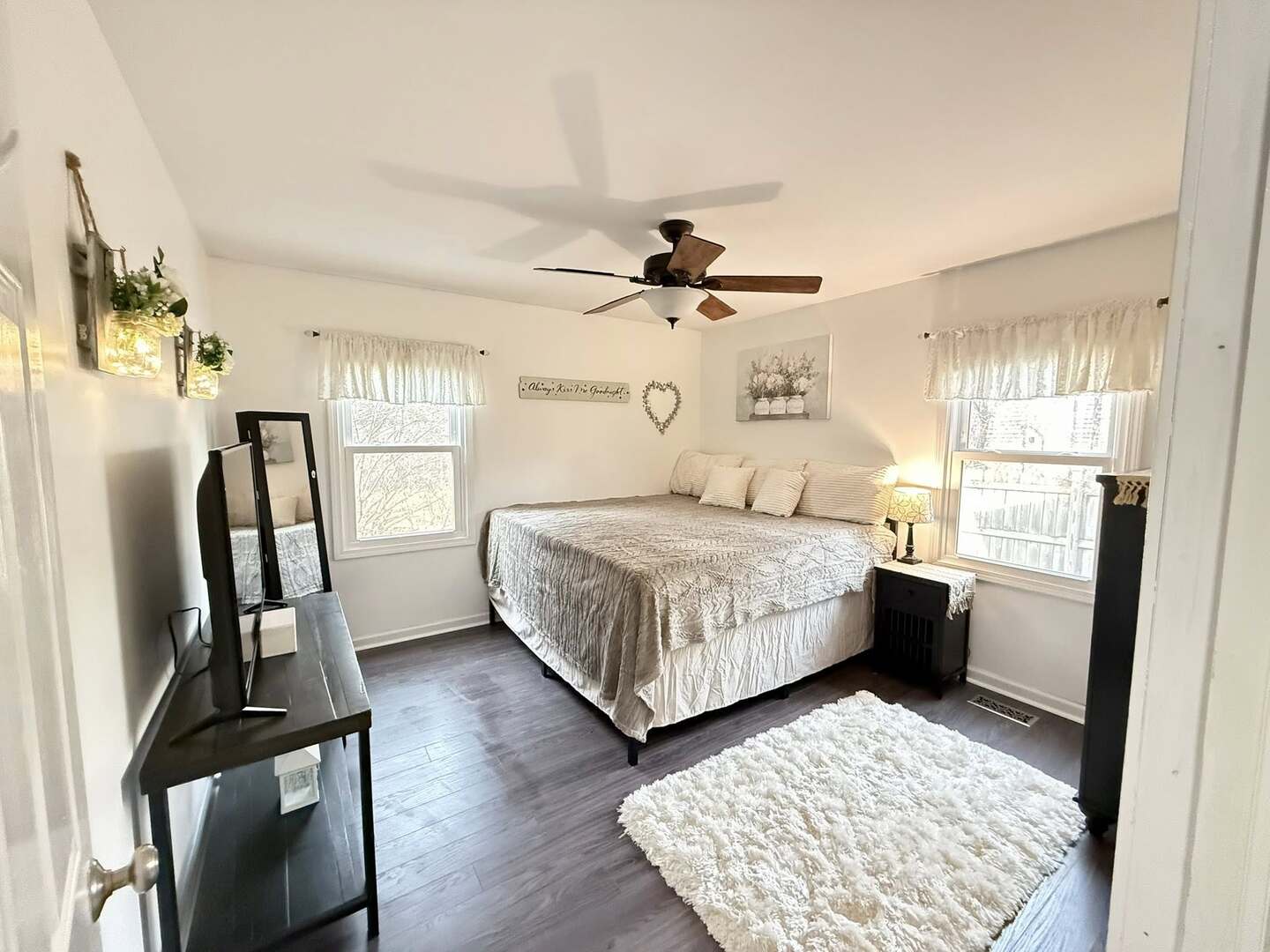 7624 Westview Lane, Woodridge, IL 60517