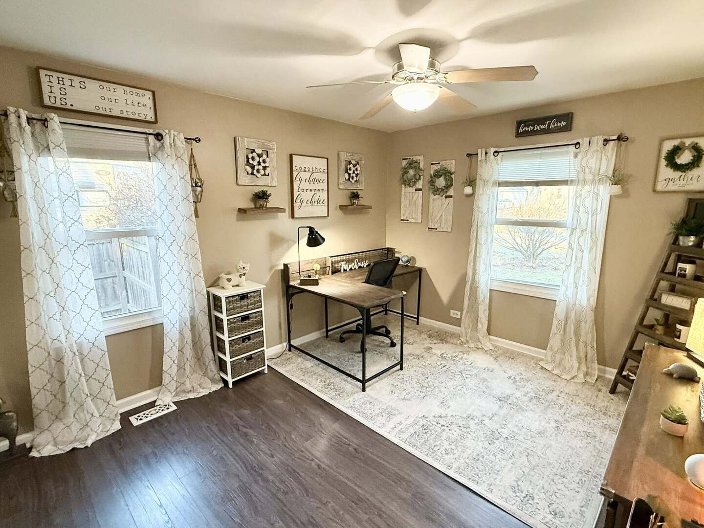 7624 Westview Lane, Woodridge, IL 60517