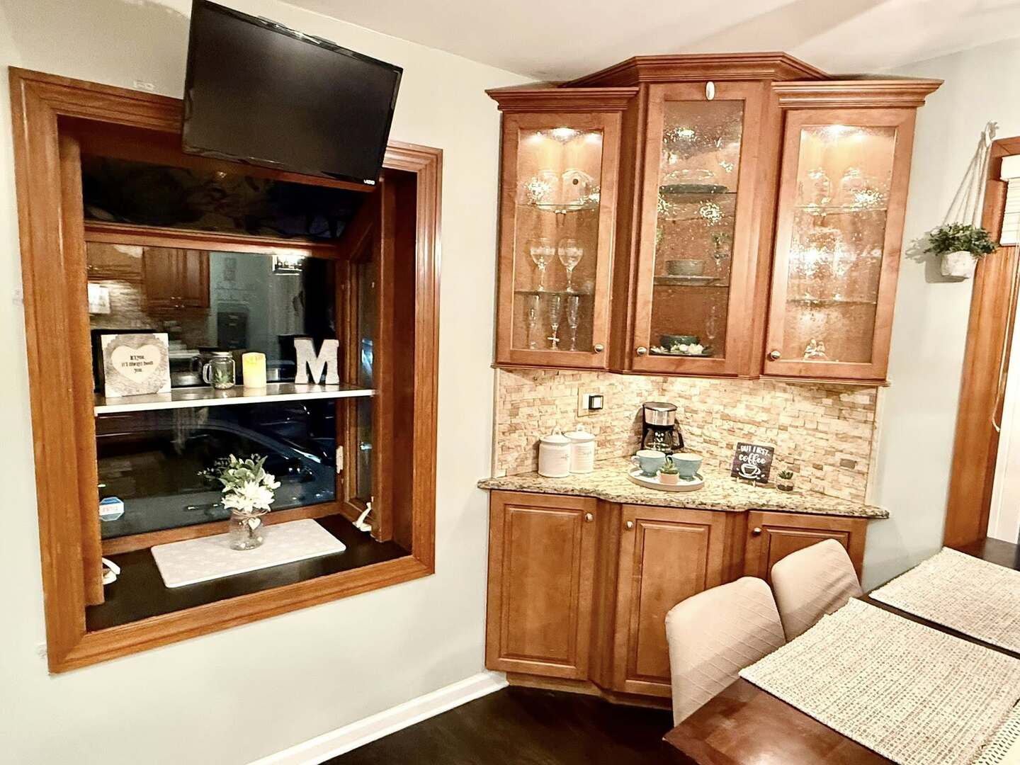 7624 Westview Lane, Woodridge, IL 60517