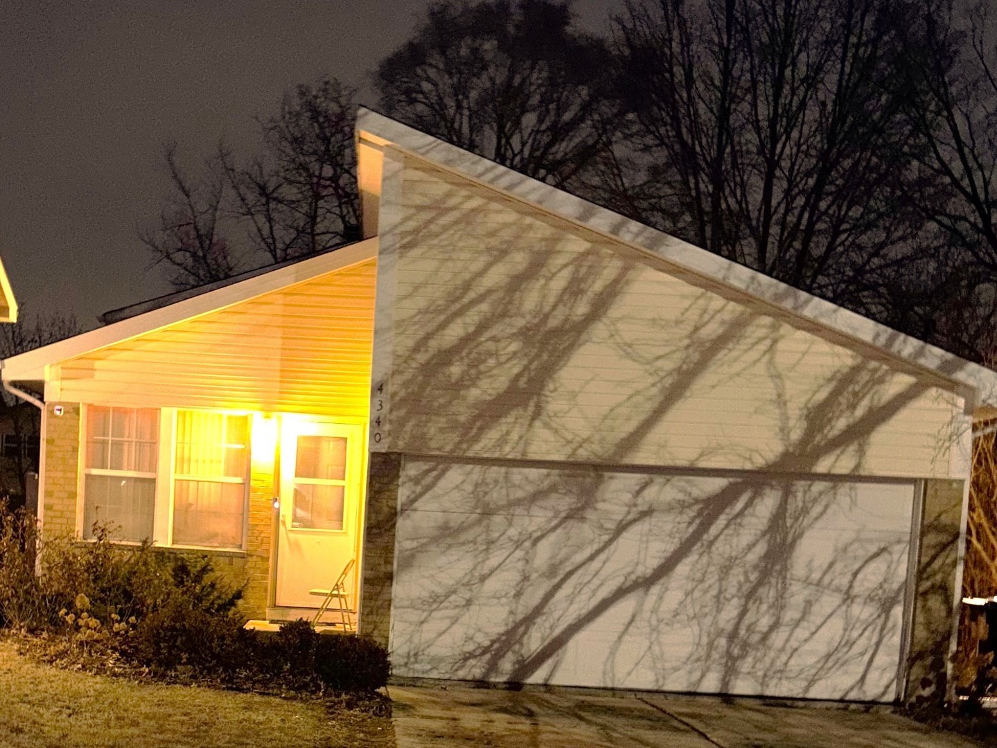 4340 Mayfair Court, Country Club Hills, IL 60478