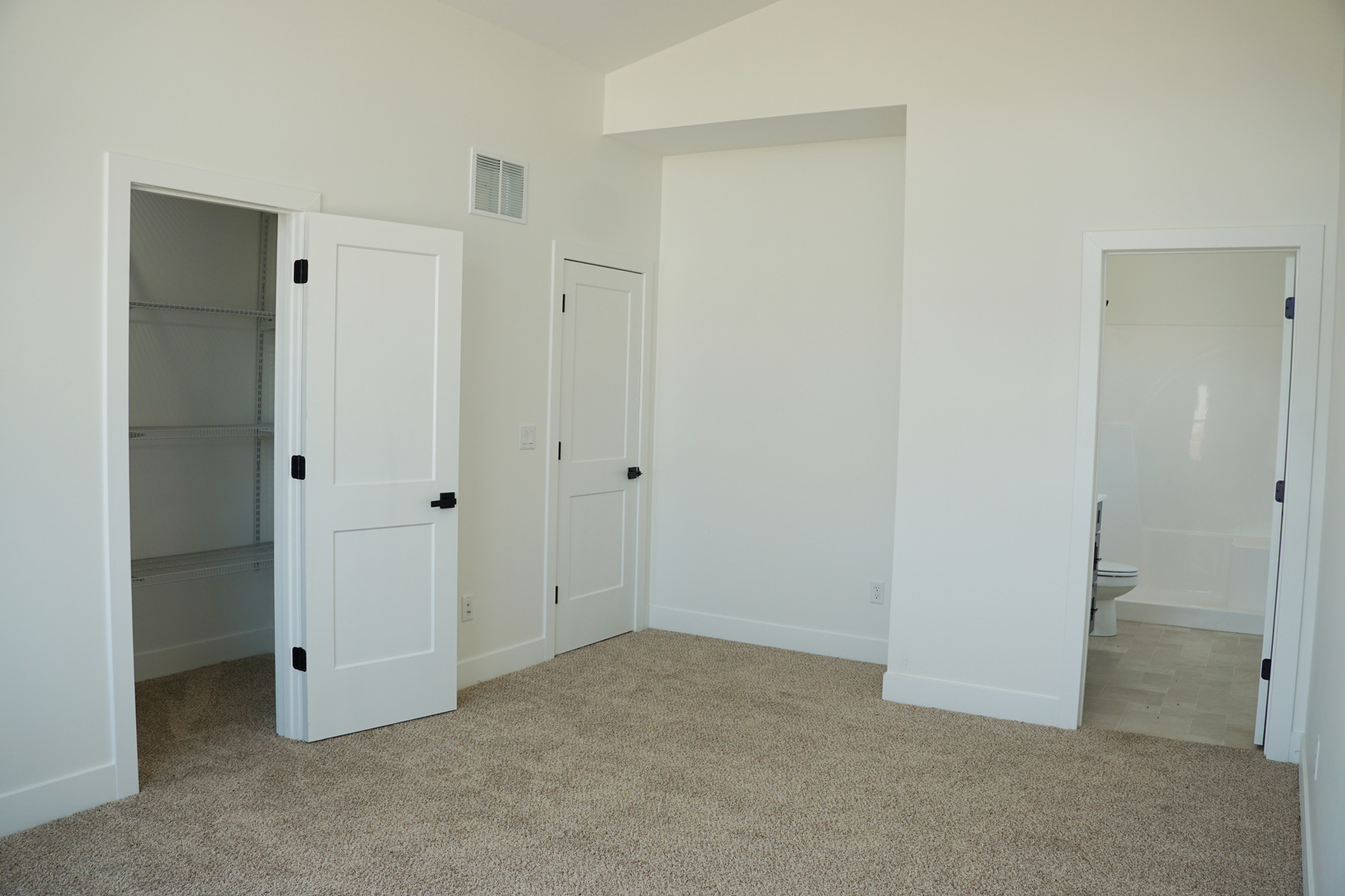 775 kristin Drive, Normal, IL 61761