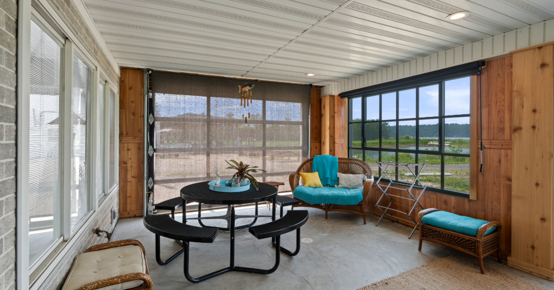 1109-1111 Sunset Drive, East Peoria, IL 61611