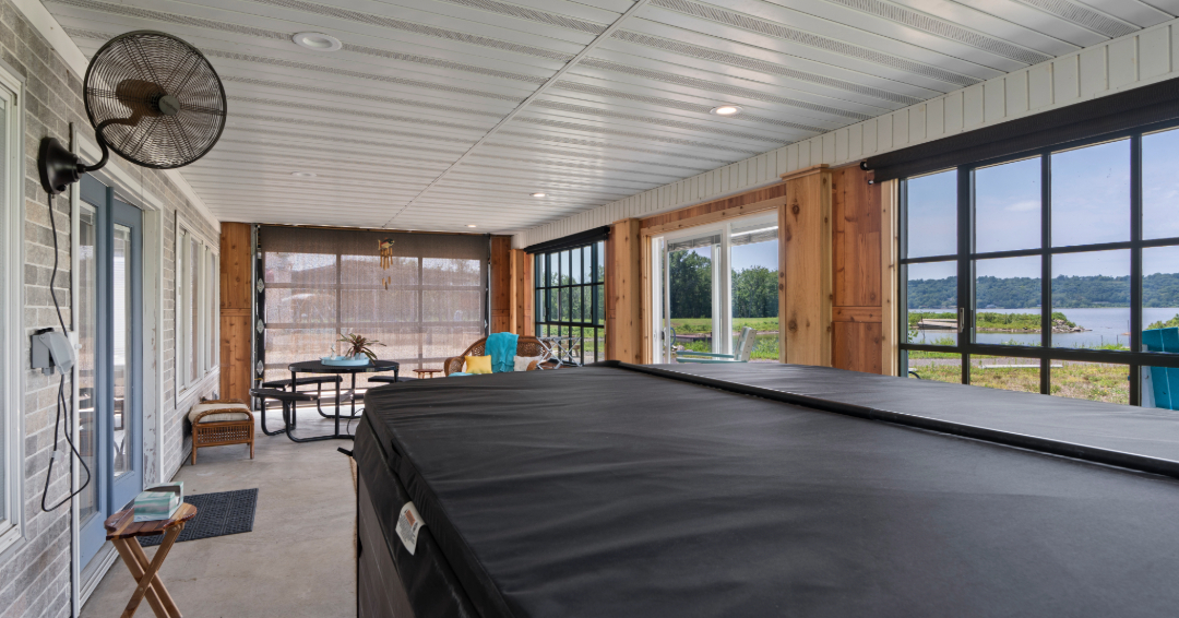 1109-1111 Sunset Drive, East Peoria, IL 61611