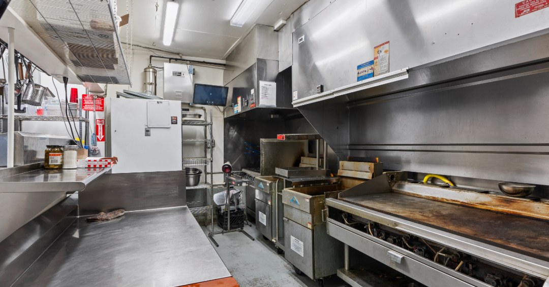 1109-1111 Sunset Drive, East Peoria, IL 61611